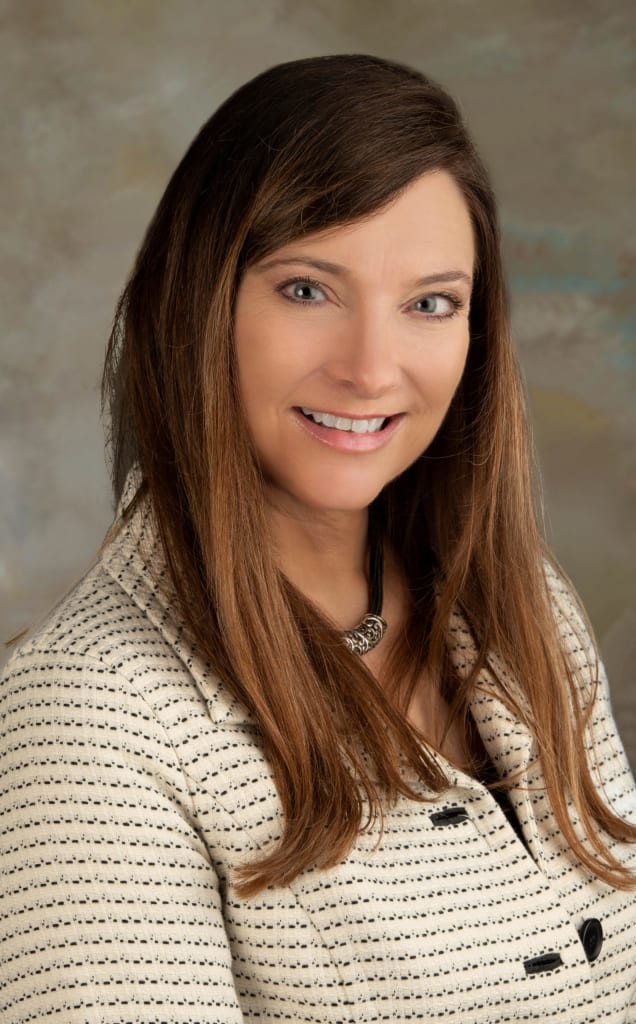 Headshot of Beth Weigel, Chief Financial Officer at the Sanibel Captiva Trust Company