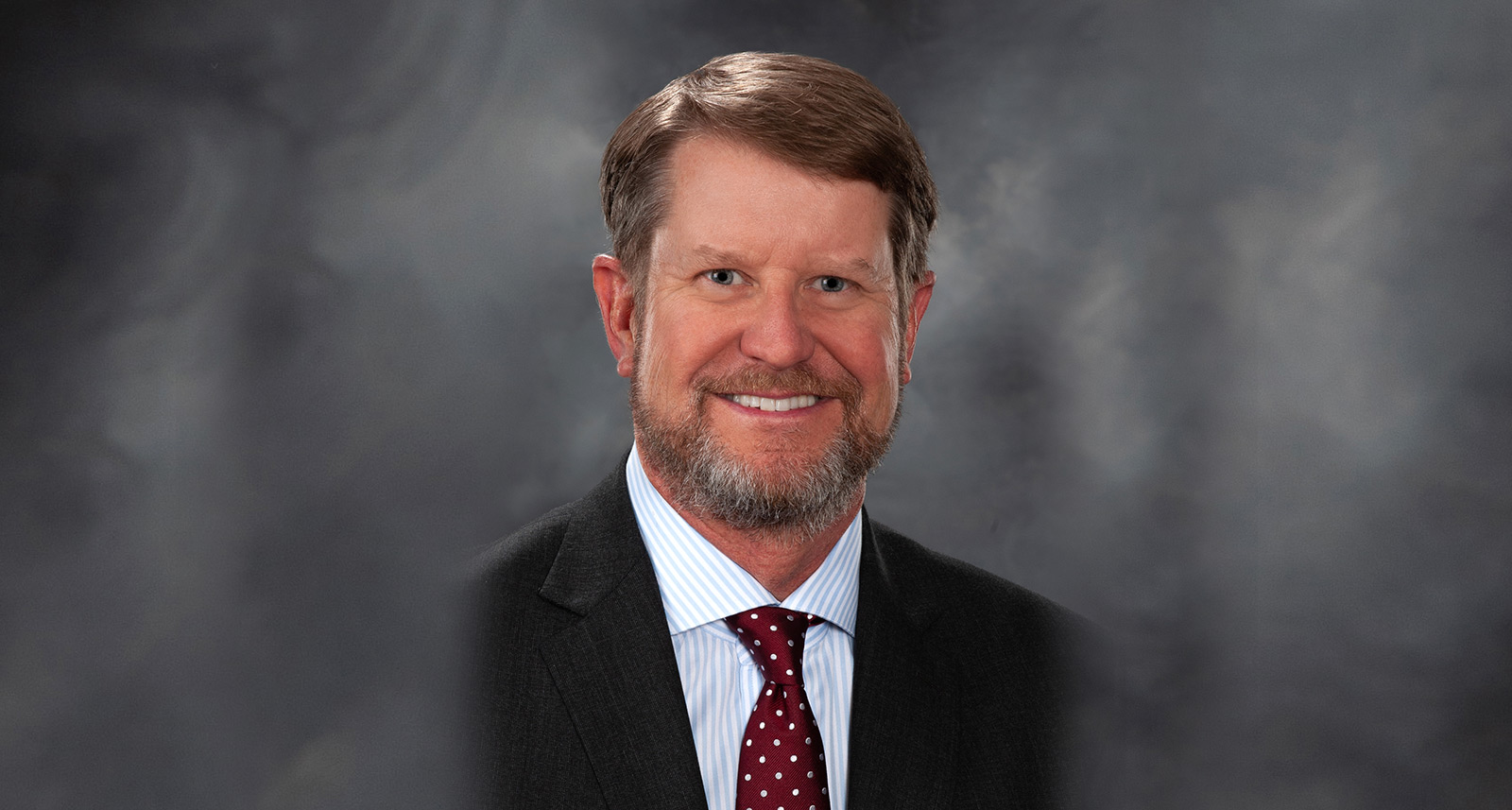 Headshot of James McArthur, Senior Vice President to the Family Office Services at the Tampa Bay Trust Company